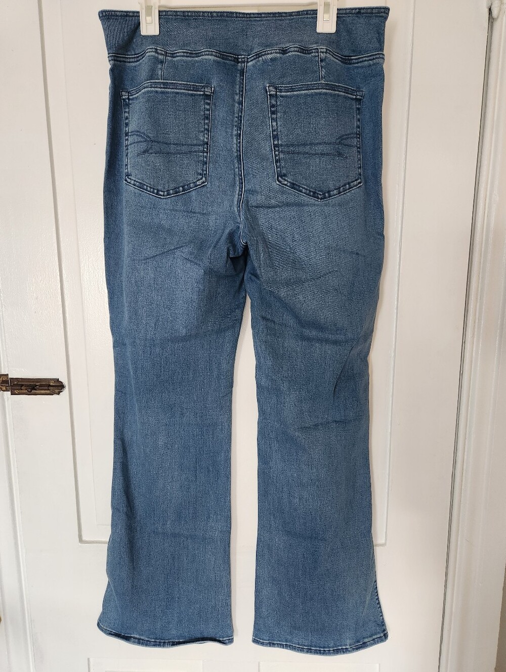 AE Luxe Pull-On High-Waisted Kick Bootcut Jean Size XL - Picture 2 of 5